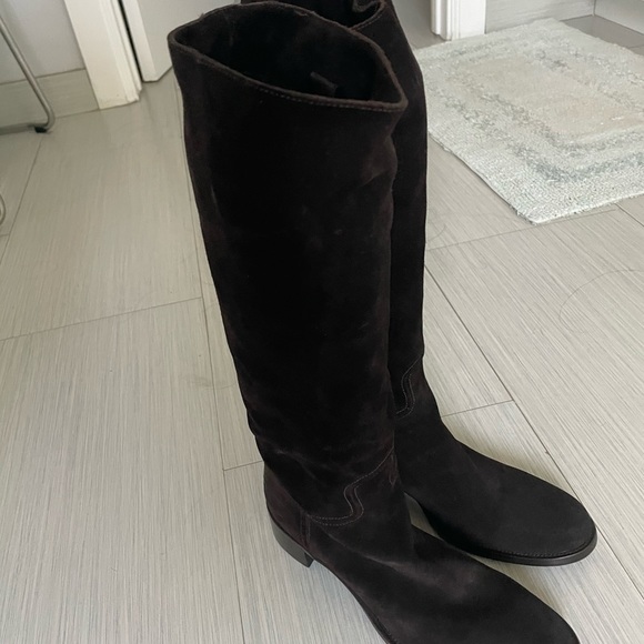 Prada Boots Brown Suede. - Picture 2 of 8